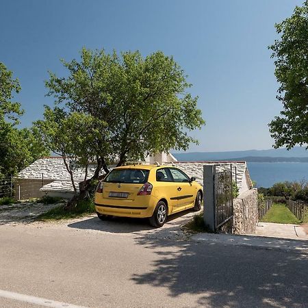 Holiday Home Vineyard House Bol Dış mekan fotoğraf