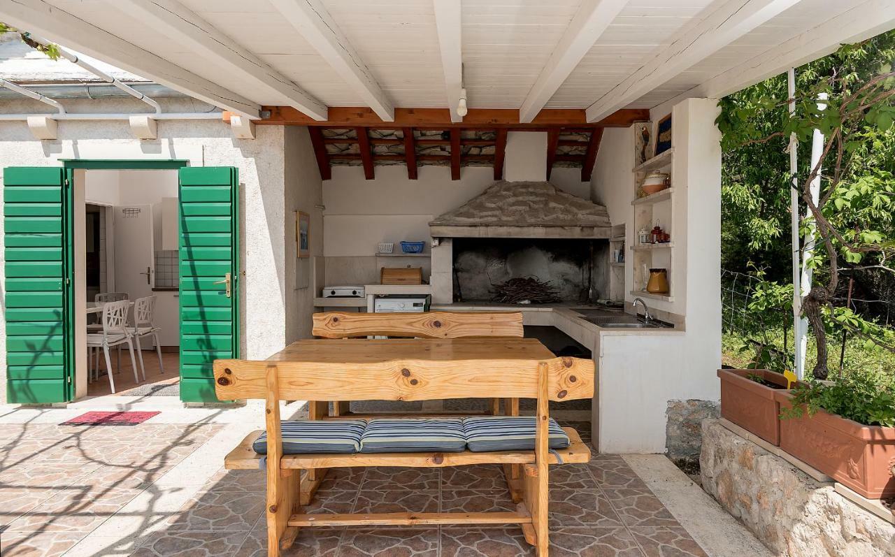 Holiday Home Vineyard House Bol Dış mekan fotoğraf